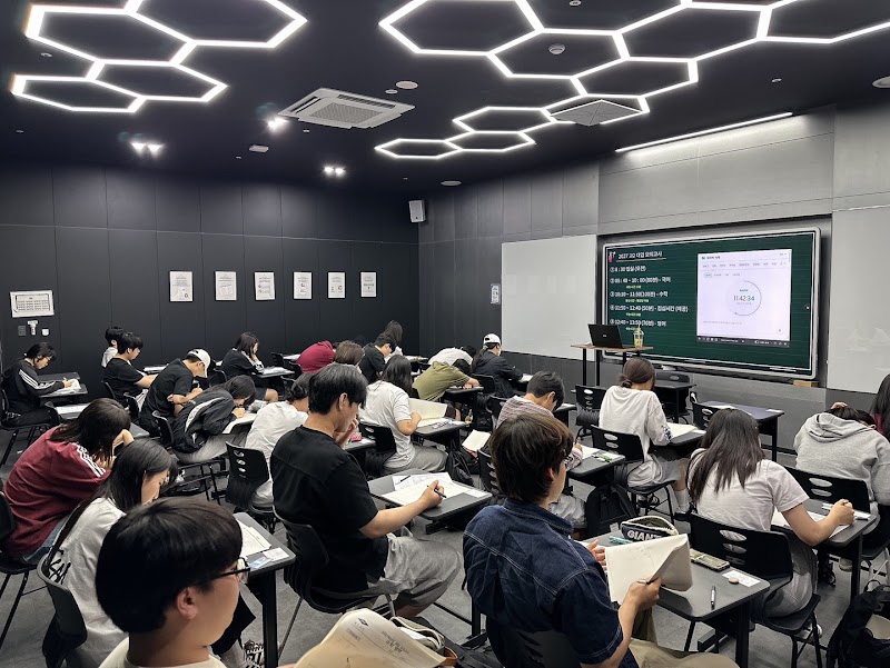 Chương trình tìm kiếm Đại sứ công nghệ ClassIn - "BECOME A CLASSIN TECH AMBASSADOR" 13 4